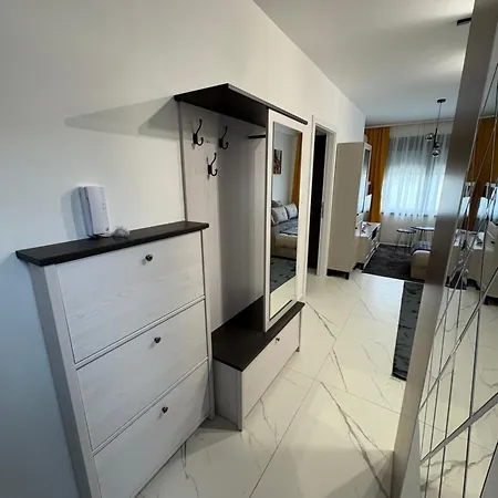 Nik 1 Апартаменты Крушевац